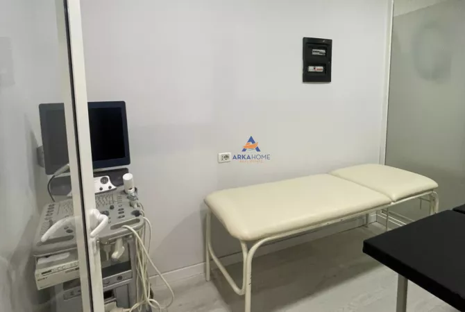 Ambient biznesi me qera 3+1 ne Tirane - 2,000 Euro