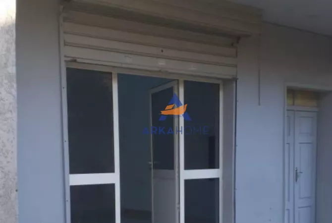Ambient biznesi me qera 1+1 ne Tirane - 5,000 Euro