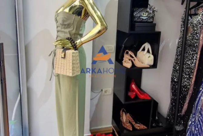 AKTIVITET BIZNESI PER SHITJE 40M2 "DON BOSKO" 28.000 EURO (I DISKUTUESHEM)