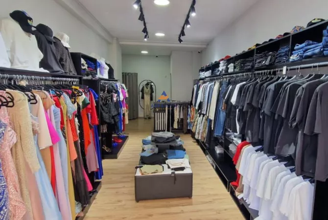 AKTIVITET BIZNESI PER SHITJE 40M2 "DON BOSKO" 28.000 EURO (I DISKUTUESHEM)