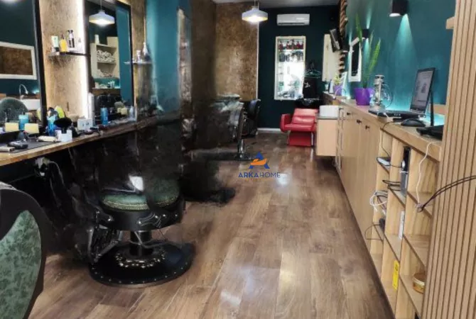 Ambient biznesi ne shitje 1+1 ne Tirane - 200,000 Euro