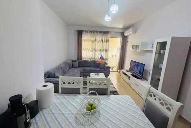 Shtepi me qera 1+1 ne Tirane - 450 Euro