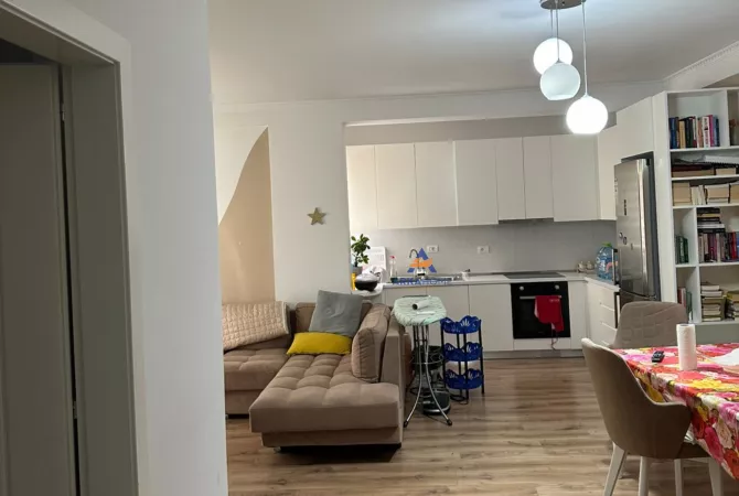 Shtepi ne shitje 2+1 ne Tirane - 157,000 Euro