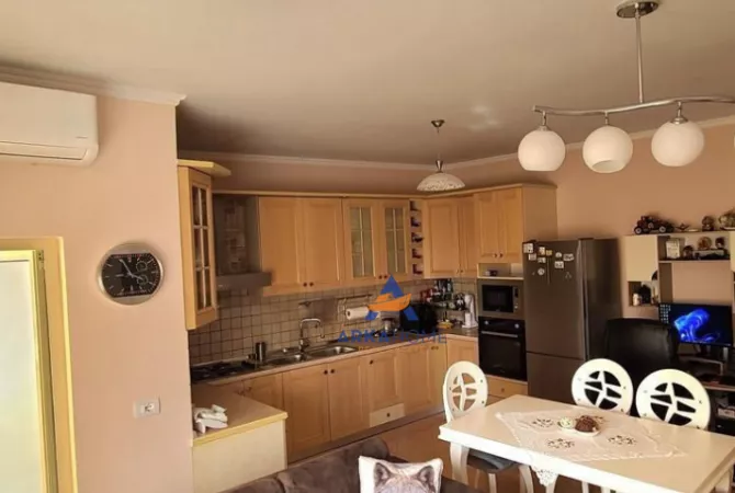 Shtepi ne shitje 2+1 ne Tirane - 135,000 Euro