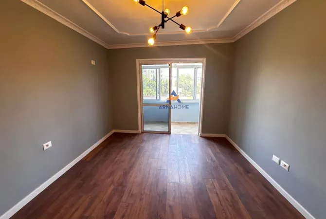 Shtepi ne shitje 1+1 ne Tirane - 127,000 Euro