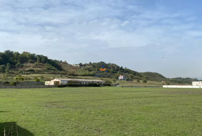 Terreno in vendita  a Tirana - 642,000 Euro