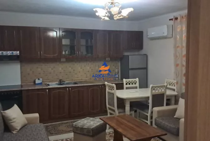 Shtepi me qera 2+1 ne Tirane - 500 Euro