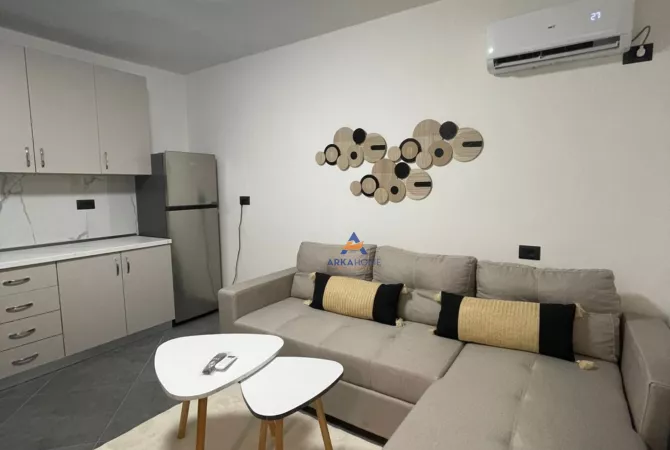 Shtepi me qera 2+1 ne Tirane - 600 Euro