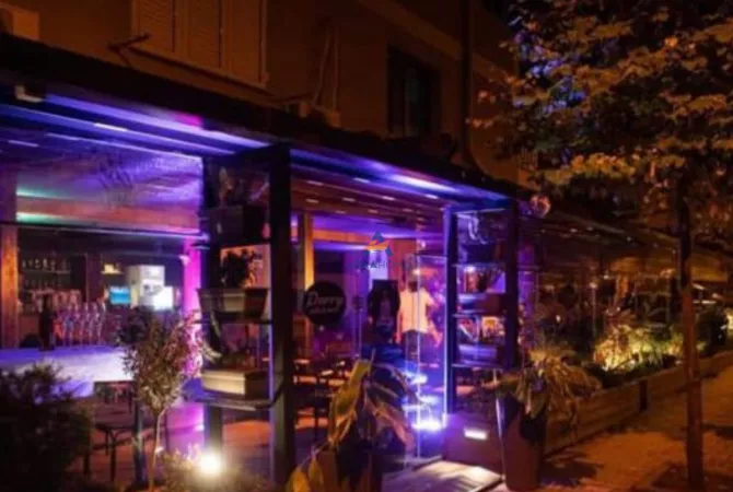 Ambient biznesi ne shitje 2+1 ne Tirane - 440,000 Euro