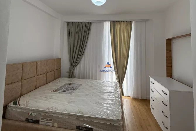 Shtepi me qera 2+1 ne Tirane - 600 Euro