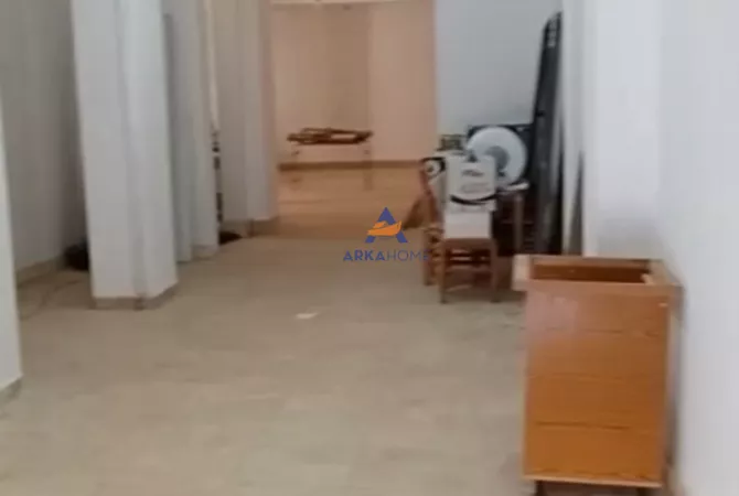 Business Property for Rent 4+1 in Tirana - 1,200 Euro