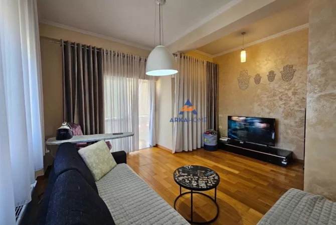 Shtepi ne shitje 2+1 ne Tirane - 295,000 Euro