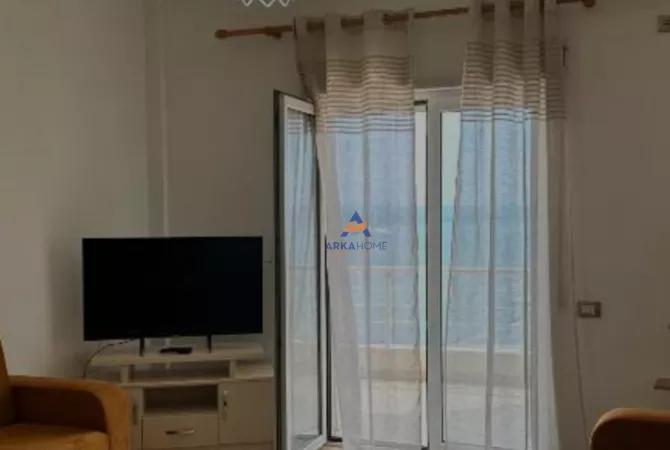 Shtepi me qera 1+1 ne Durres - 550 Euro