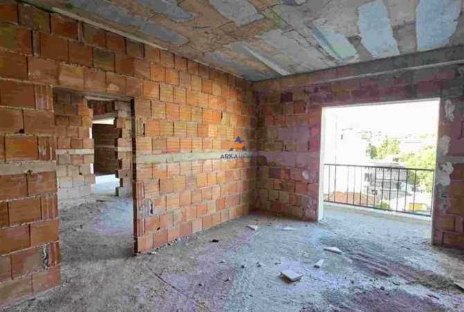 Shtepi ne shitje 1+1 ne Tirane - 105,000 Euro