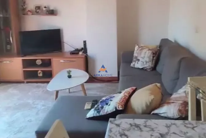 Shtepi me qera 2+1 ne Tirane - 600 Euro
