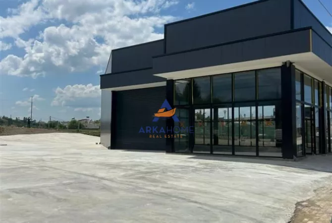 Ambient biznesi me qera 4+1 ne Tirane - 2,000 Euro