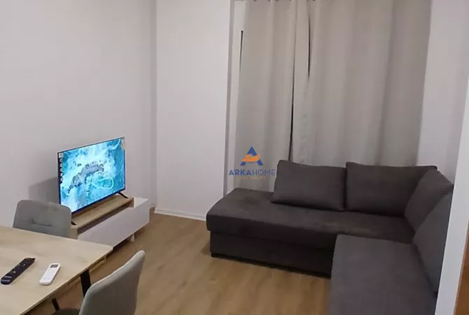 Shtepi me qera 1+1 ne Tirane - 420 Euro