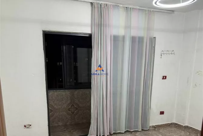 Casa in affitto 1+1 a Tirana - 400 Euro