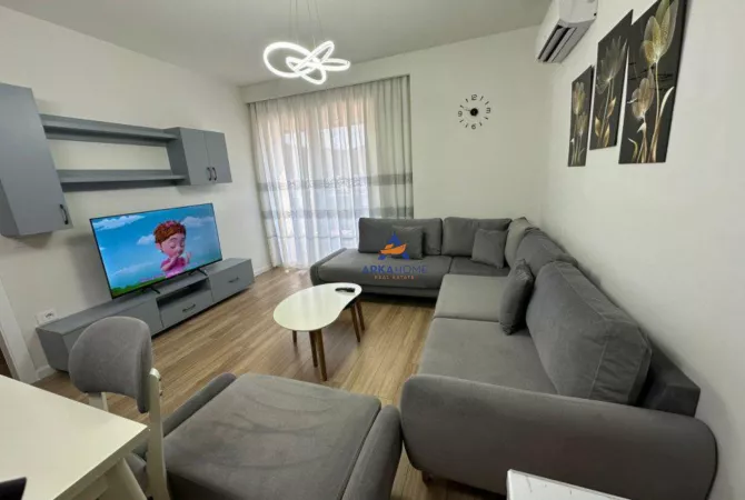 Shtepi me qera 1+1 ne Tirane - 50,000 Leke