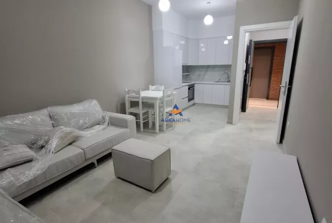Shtepi me qera 1+1 ne Tirane - 600 Euro