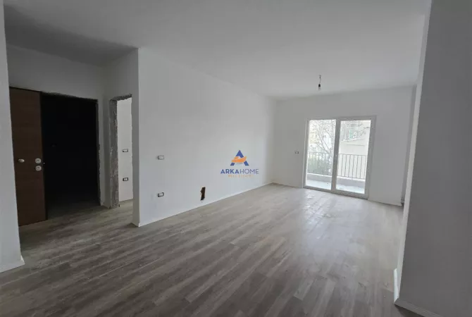 Shtepi ne shitje 1+1 ne Tirane - 123,000 Euro
