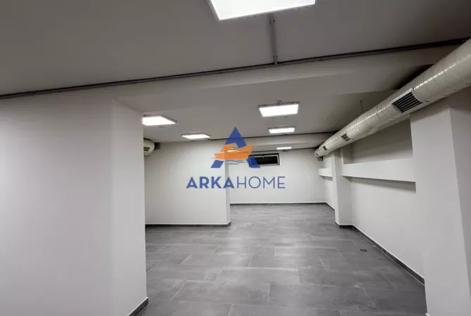 Ambient biznesi ne shitje 1+1 ne Tirane - 455,000 Euro