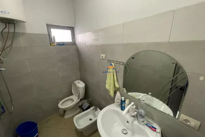 Shtepi ne shitje 1+1 ne Tirane - 80,000 Euro