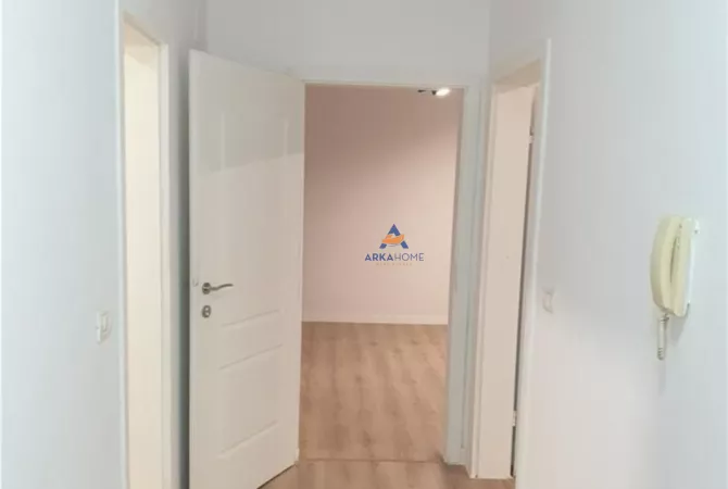Casa in affitto 1+1 a Tirana - 900 Euro