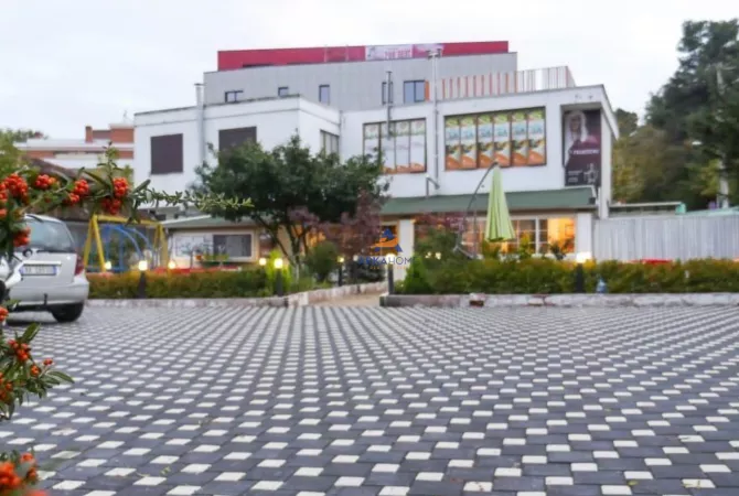 Business Property for Rent 3+1 in Tirana - 2,000 Euro