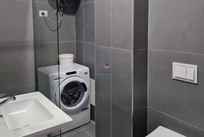 Shtepi me qera Apartament ne Tirane, 1+1, Mobilimi E mobiluar, Pagesa 650  Euro.
