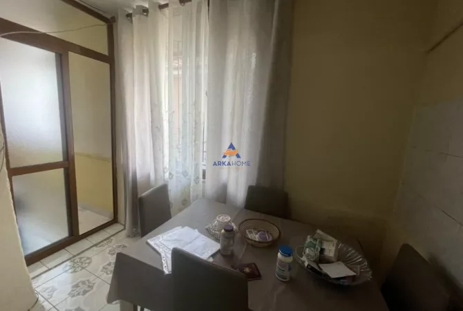 Shtepi ne shitje 2+1 ne Tirane - 130,000 Euro