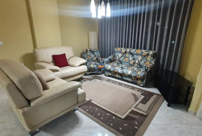Casa in affitto 3+1 a Tirana - 800 Euro