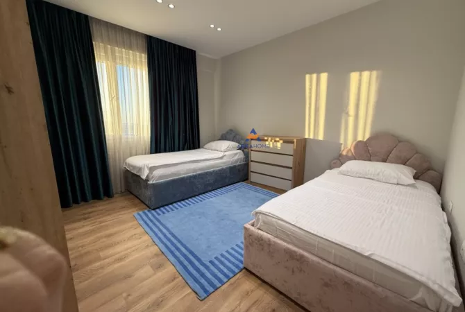 Shtepi me qera 2+1 ne Tirane - 800 Euro