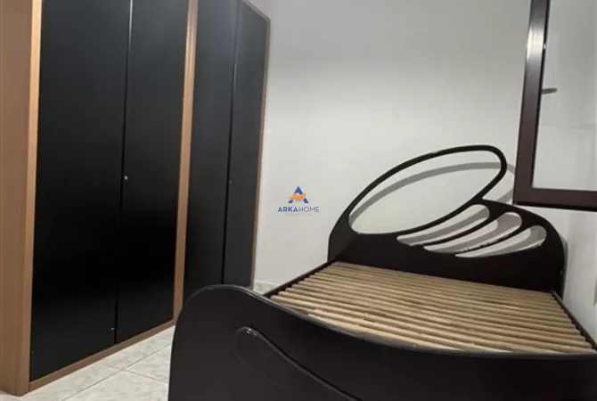 Shtepi me qera 2+1 ne Tirane - 500 Euro