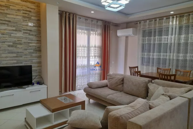 Shtepi me qera 2+1 ne Tirane - 500 Euro