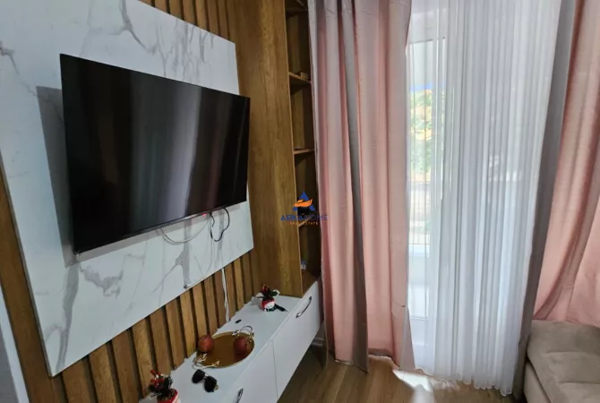 Shtepi ne shitje 2+1 ne Tirane - 120,000 Euro