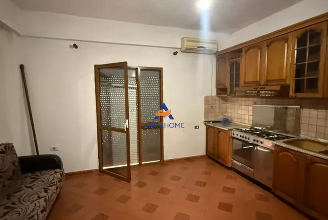 Casa in affitto 2+1 a Tirana - 450 Euro
