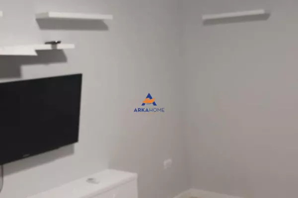 Shtepi me qera 1+1 ne Tirane - 450 Euro