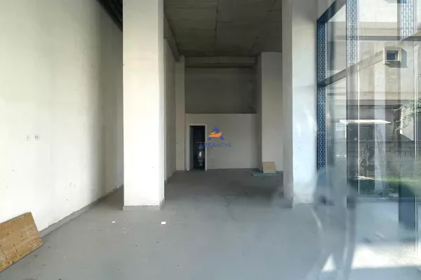 Ambient biznesi me qera 1+1 ne Tirane - 1,200 Euro