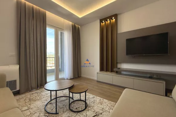 Shtepi me qera 2+1 ne Tirane - 650 Euro