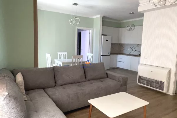 Casa in affitto 2+1 a Tirana - 1,200 Euro
