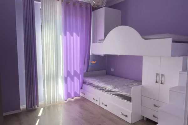 Shtepi me qera Apartament ne Tirane, 2+1, Mobilimi E mobiluar, Pagesa 1,150  Euro.