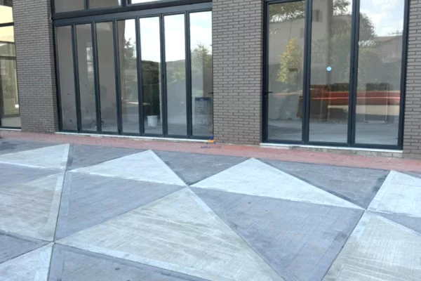 Business Property for Rent 3+1 in Tirana - 1,500 Euro