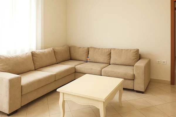 Shtepi me qera 2+1 ne Tirane - 500 Euro