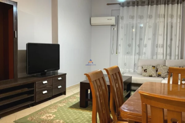Casa in affitto 2+1 a Tirana - 750 Euro
