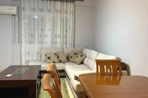 Casa in affitto 2+1 a Tirana - 750 Euro