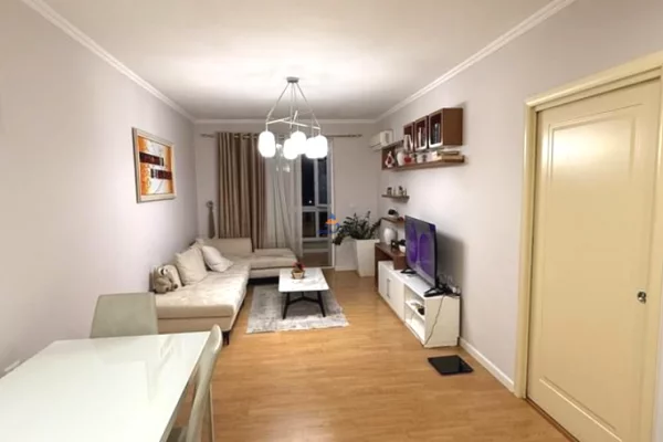 Shtepi ne shitje 2+1 ne Tirane - 400,000 Euro