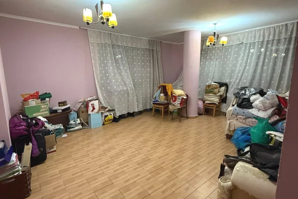 Shtepi me qera 2+1 ne Tirane - 500 Euro