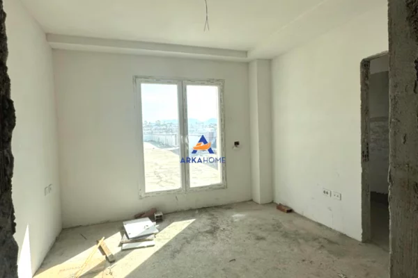 House for Sale 2+1 in Tirana - 270,000 Euro