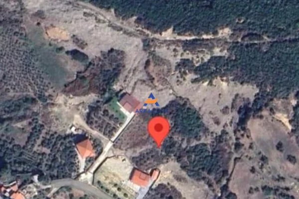 Terreno in vendita a Tirana - 350,000 Euro